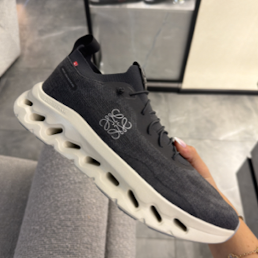 Loewe Loewe On Running Sneaker Black