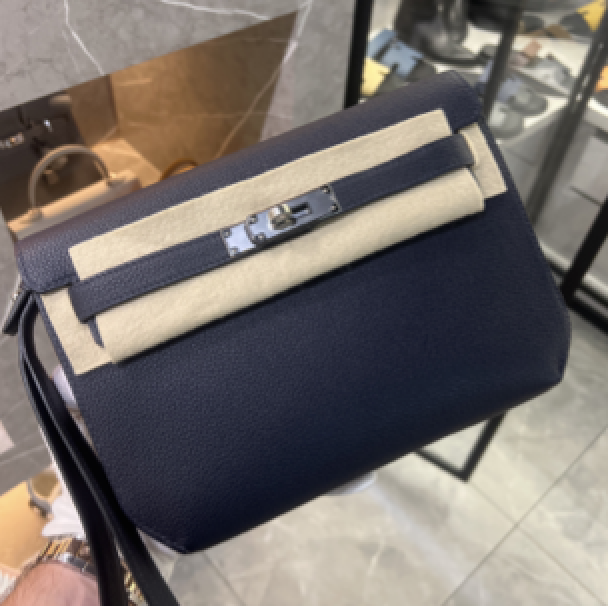 Hermès Depeche
